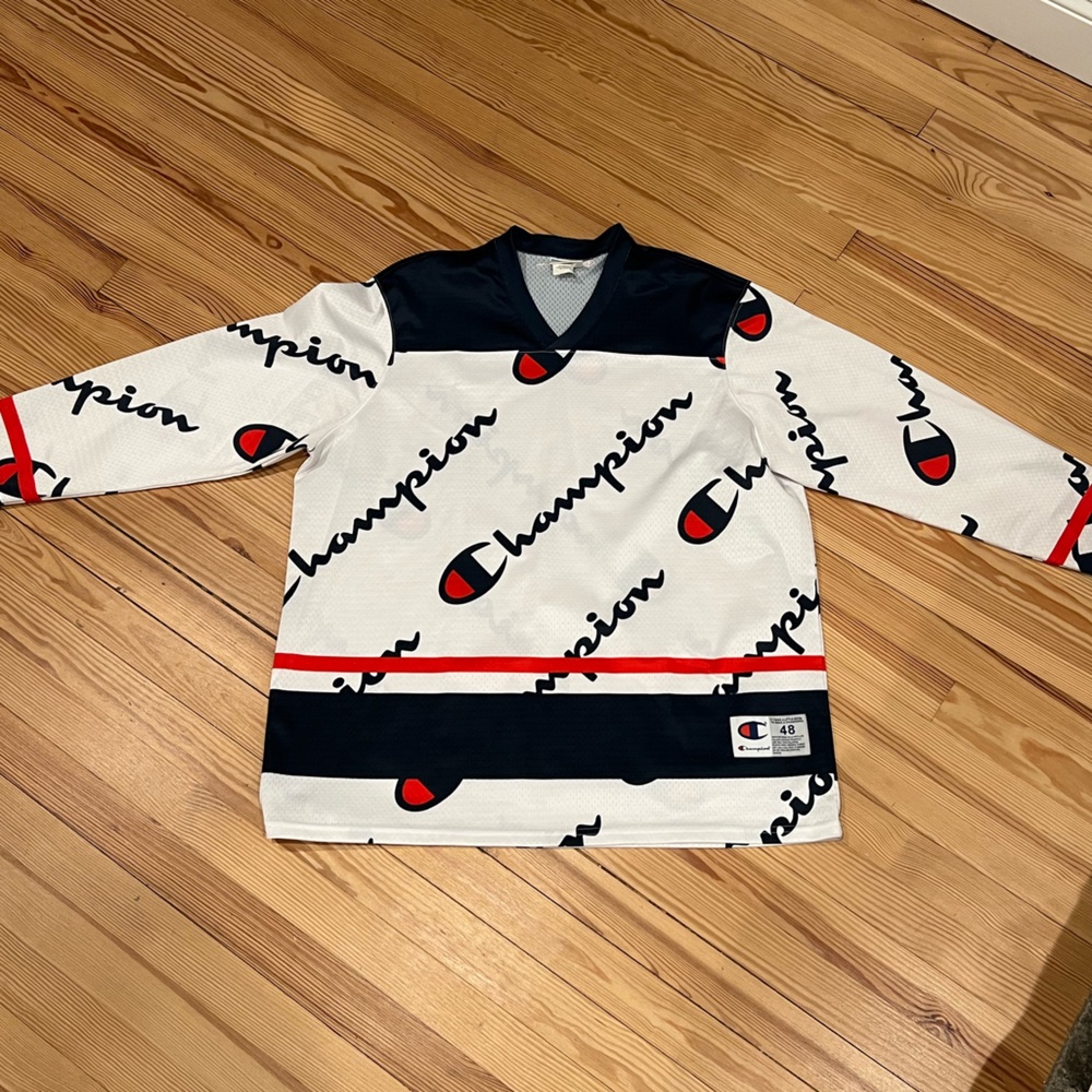 Long-sleeve Champion hockey shirt